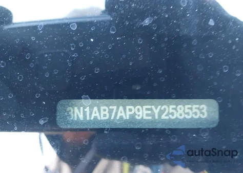 2014 Nissan Sentra Sr z USA, uszkodzony, nr VIN 3N1AB7AP9EY258553